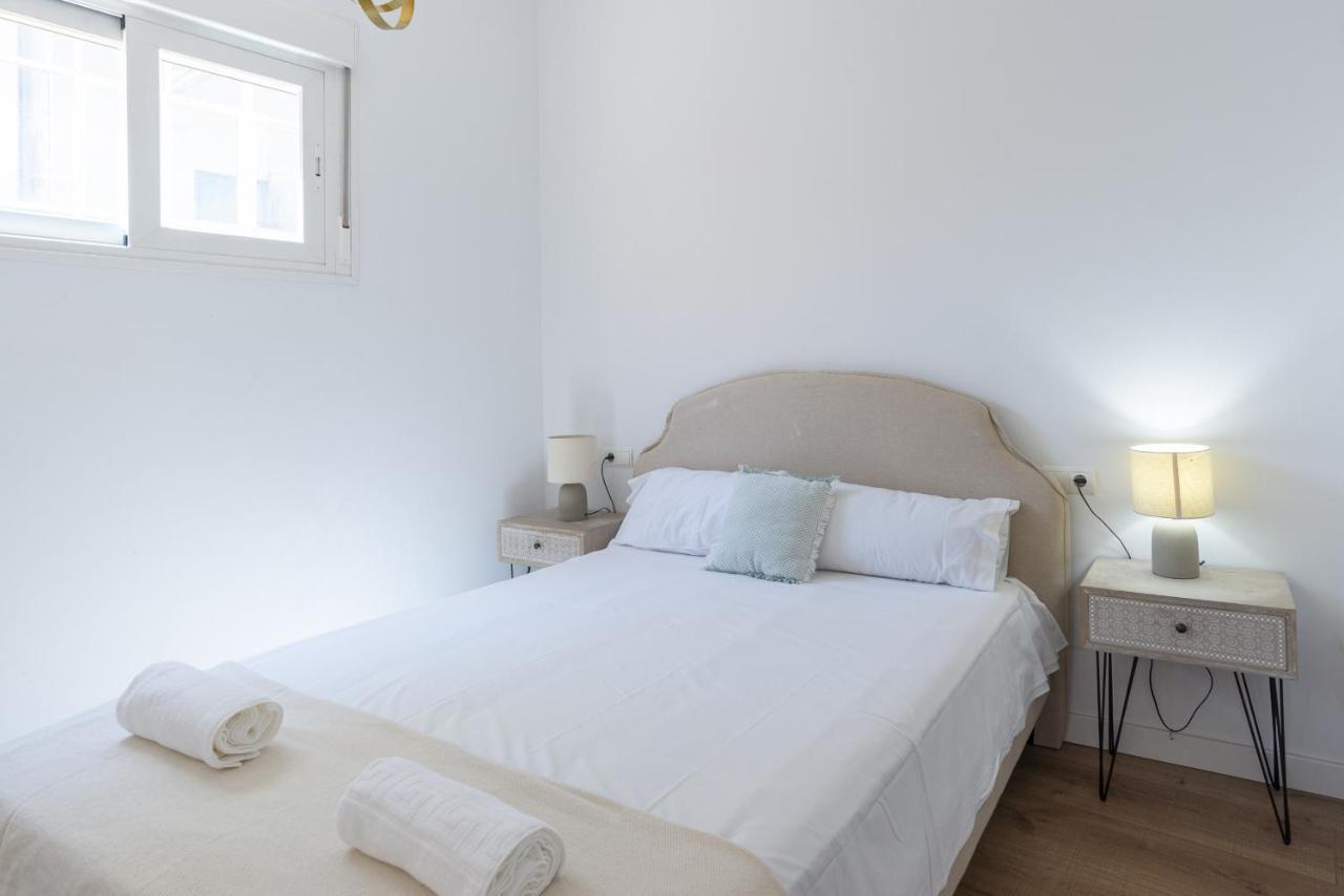 Urbe10 Terrace Constitucion 1 Bedroom Apartment Malaga Exterior photo